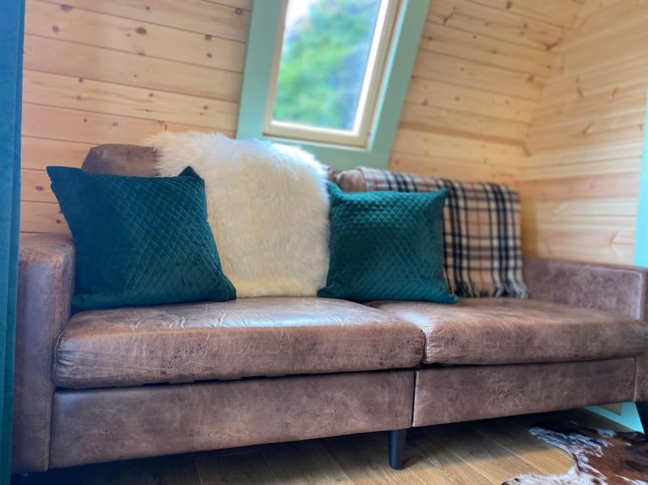 Seaview Lodges At Torlinnhe Fort William Exterior foto